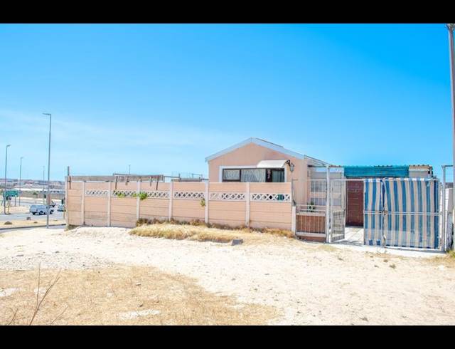 3 BEDROOM HOUSE FOR SALE IN EASTRIDGE